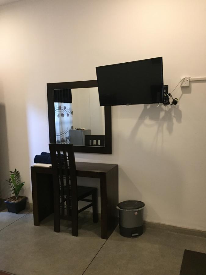 Us Motel Colombo Homagama ภายนอก รูปภาพ